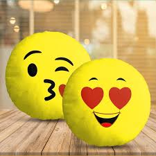 EMOJI COUPLE PILLOW